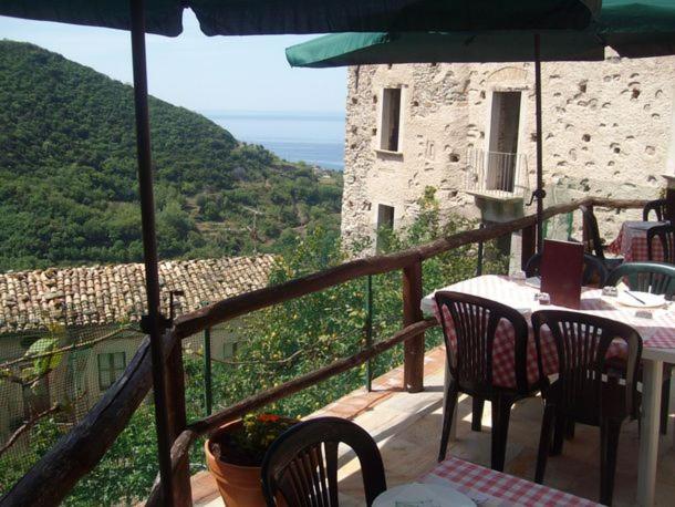 צימר A Taverna Intru U Vicu