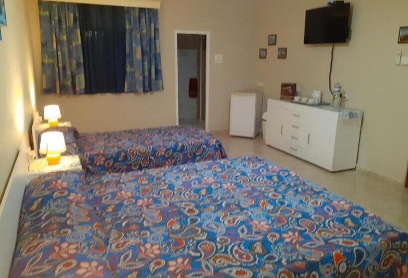 تختخواب و صبحانه Black Gold Private Room