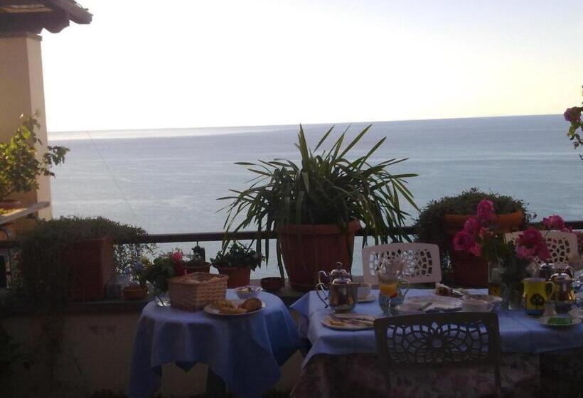 Bed and Breakfast La Serra Sul Mare