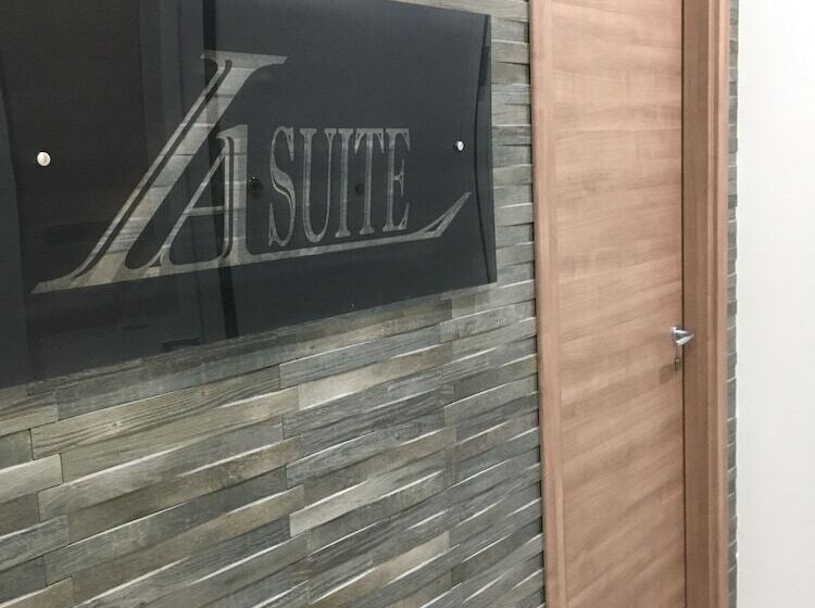 צימר La Suite Rooms & Apartments