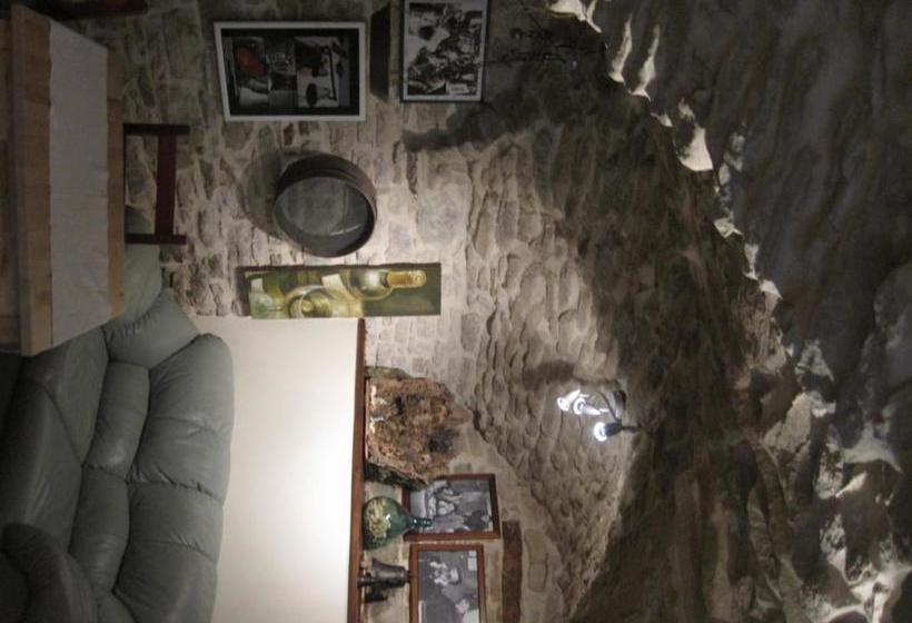 ベッドアンドブレックファースト Locanda La Campana