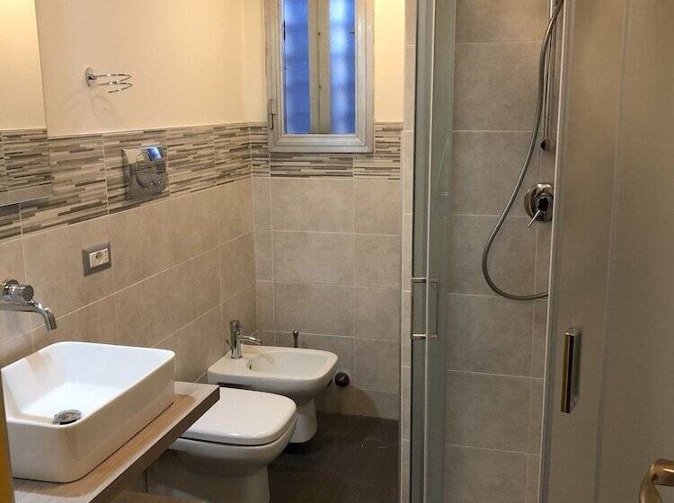 تختخواب و صبحانه Mita Milano Rooms With Terrace