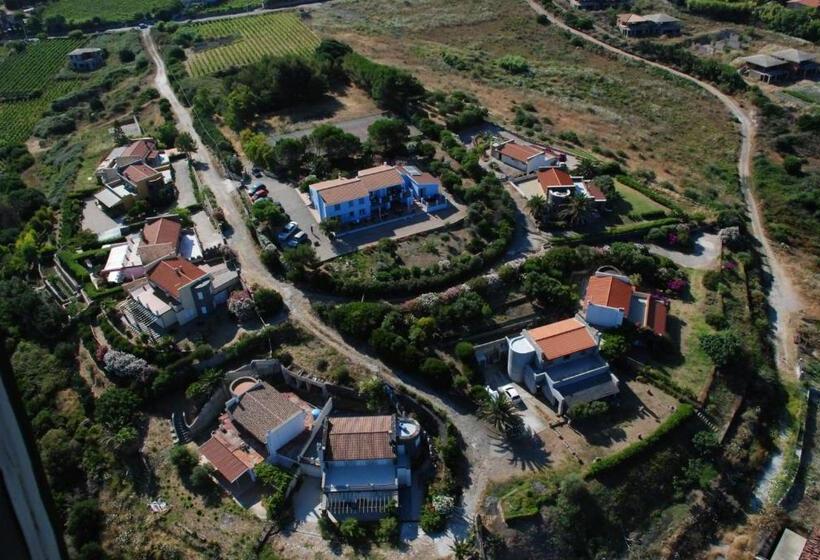 צימר Villa Pischinas