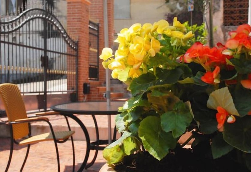 ベッドアンドブレックファースト Villa Scotillo 1950