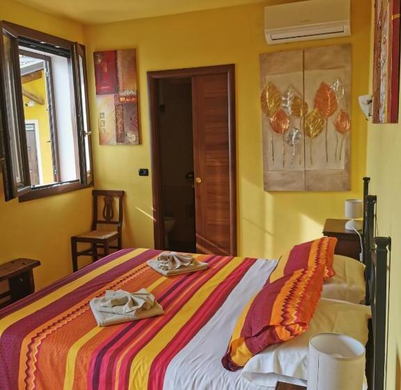 Casa Di Campagna B&b La Corte Ferrara