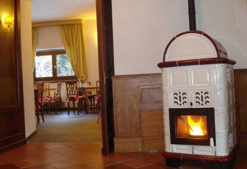 هتل Abetone E Piramidi Resort