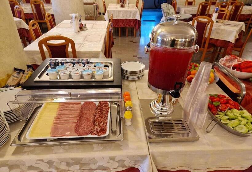 בית מלון כפרי Ai Sette Nani