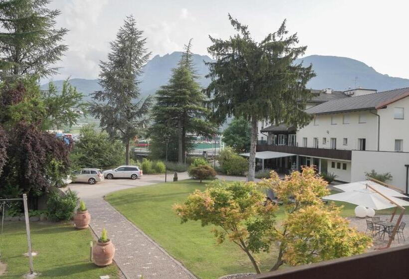 בית מלון כפרי Al Ponte Garnì