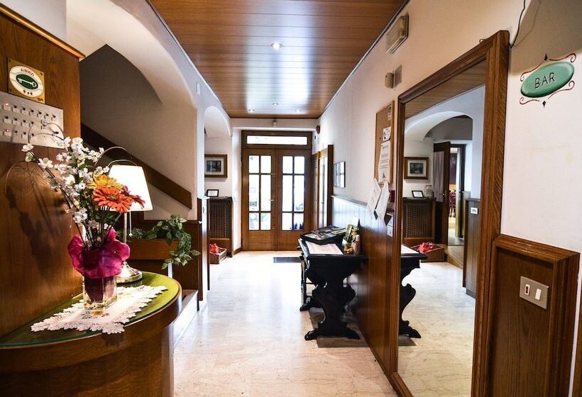 בית מלון כפרי Albergo Alla Costa