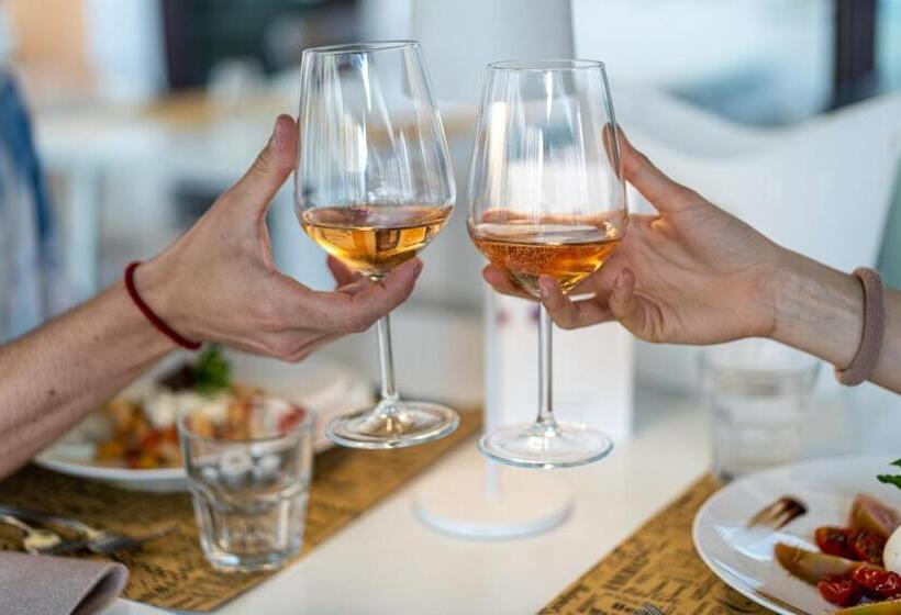 Hotel Albergo Dei Leoni