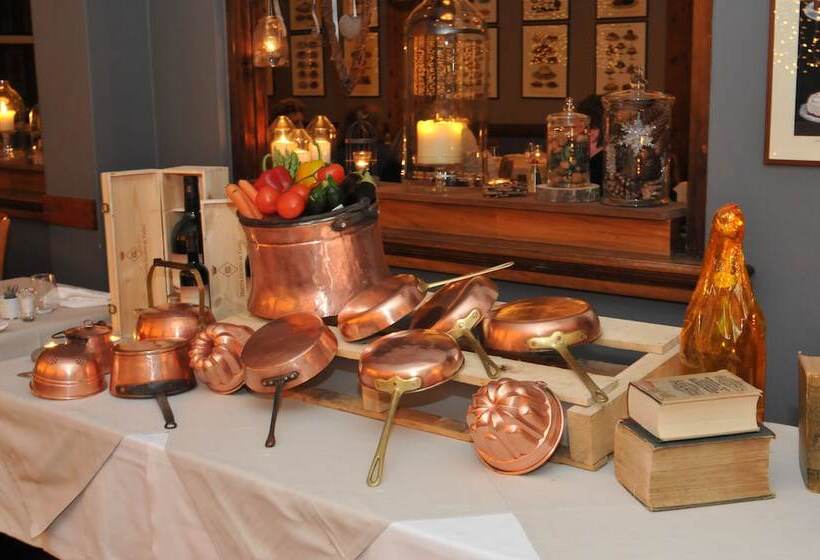 בית מלון כפרי Albergo Della Torre