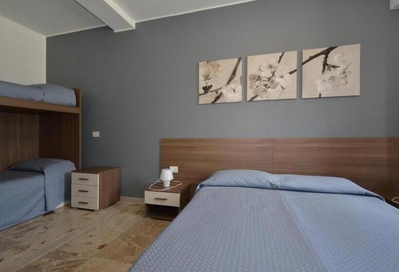 בית מלון כפרי Albergo Della Torre