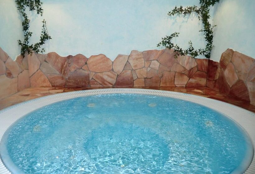 فندق Garnì Costa Verde