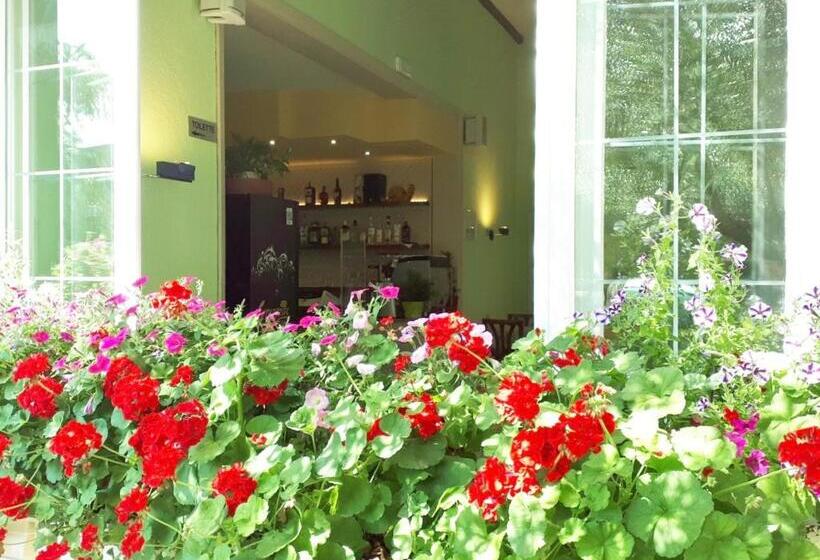 ホテル Albergo La Quiete