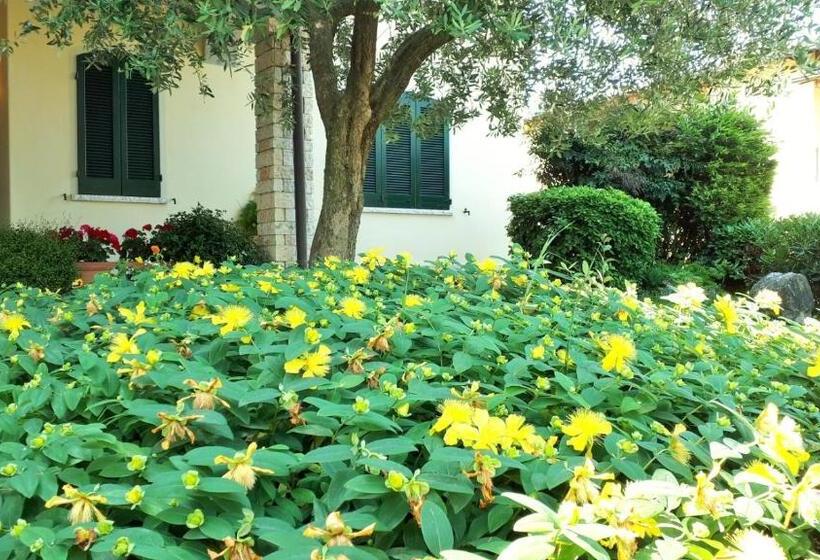 ホテル Albergo La Quiete