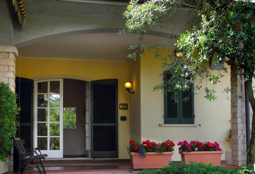 ホテル Albergo La Quiete