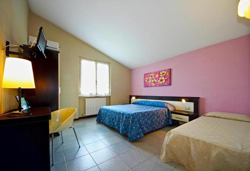 ホテル Albergo La Quiete