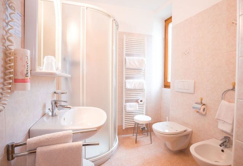 בית מלון כפרי Albergo Maggiorina