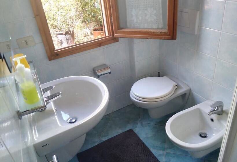 בית מלון כפרי Albergo Villa Sorriso