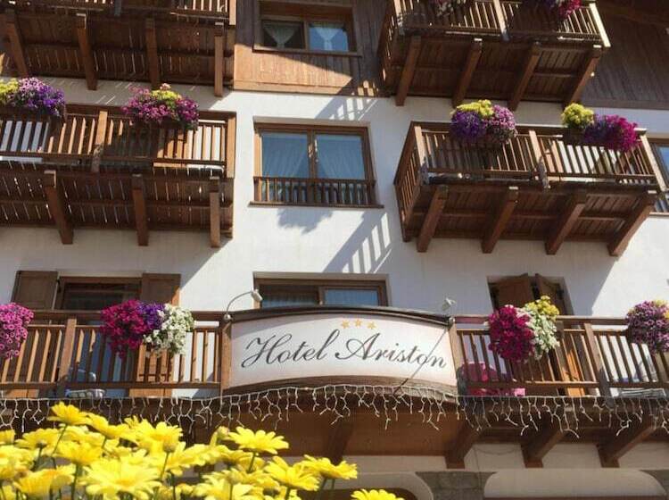 هتل Ariston S