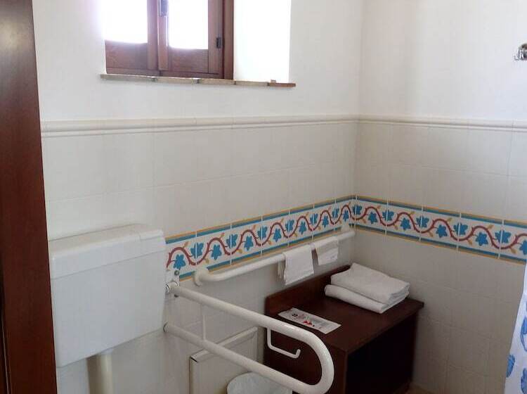 בית מלון כפרי Cala Buguto