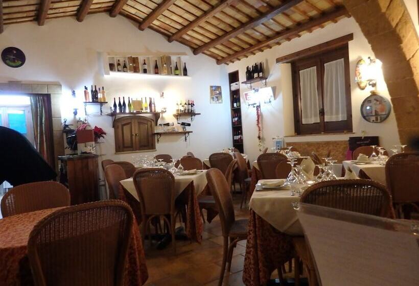 בית מלון כפרי Cala Buguto