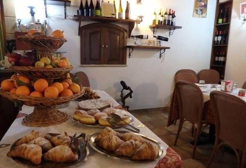 בית מלון כפרי Cala Buguto