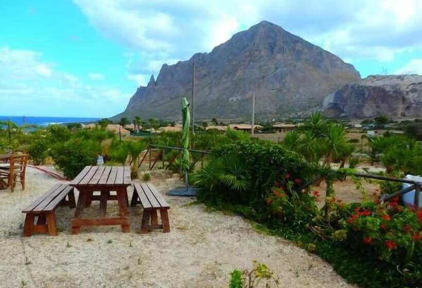 בית מלון כפרי Cala Buguto