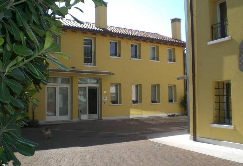 בית מלון כפרי C25