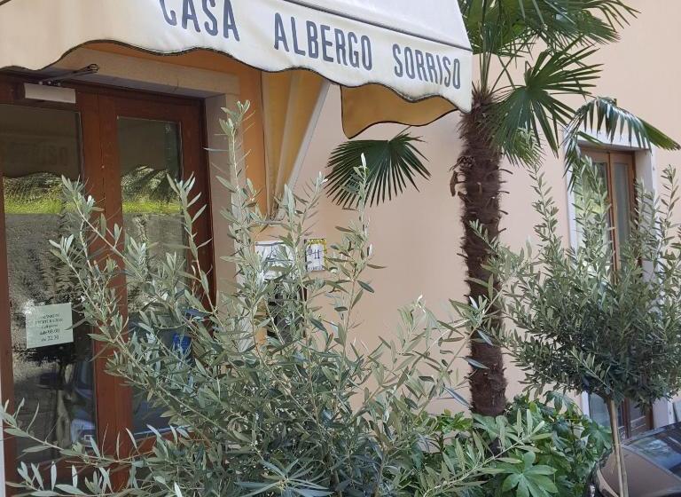 酒店 Casa Albergo Sorriso