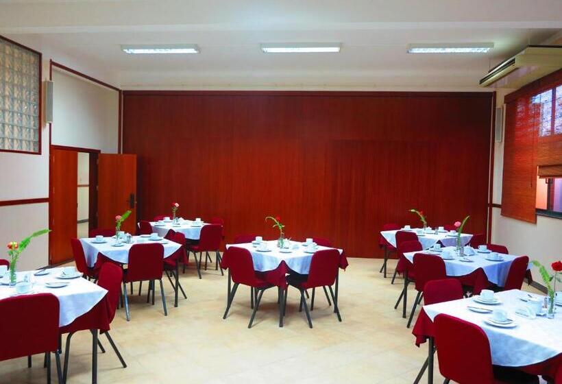 בית מלון כפרי Castelo Branco