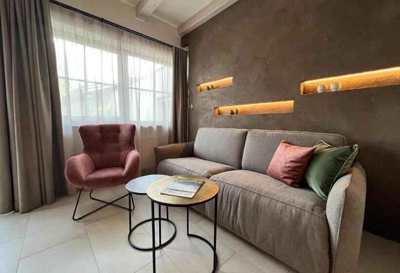 בית מלון כפרי Das Grafenstein Familienresidence