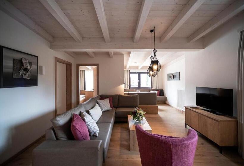 בית מלון כפרי Das Grafenstein Familienresidence