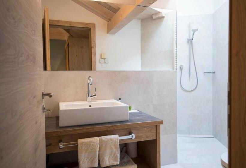 בית מלון כפרי Das Grafenstein Familienresidence