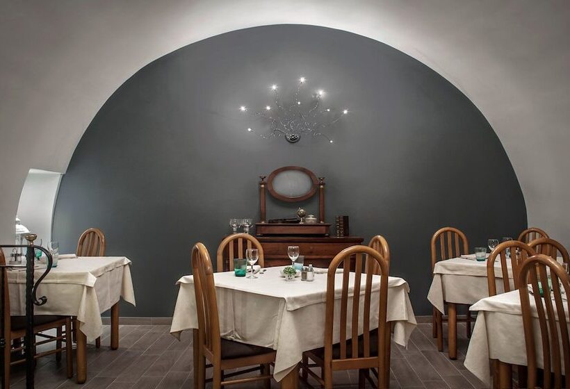 فندق Dell'angelo