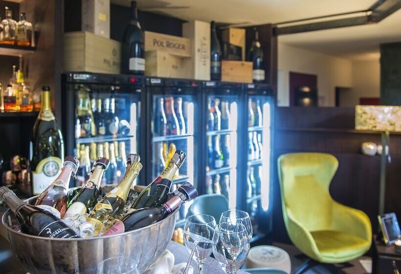 Отель Der Weinmesser