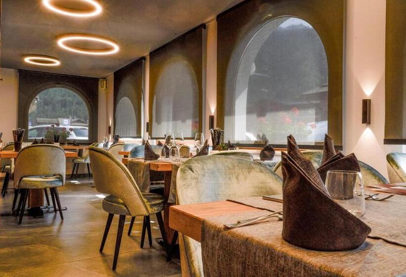 בית מלון כפרי Eccher 3 Stelle Superior