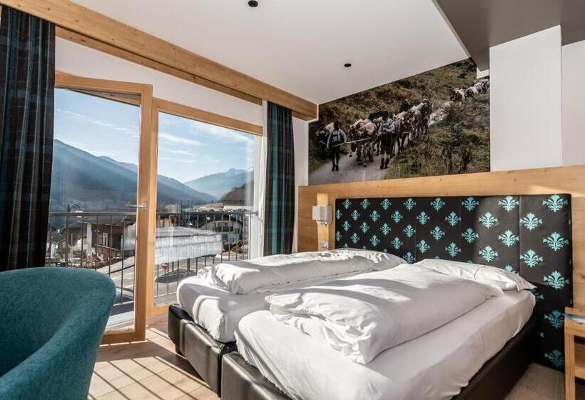 בית מלון כפרי Eccher 3 Stelle Superior