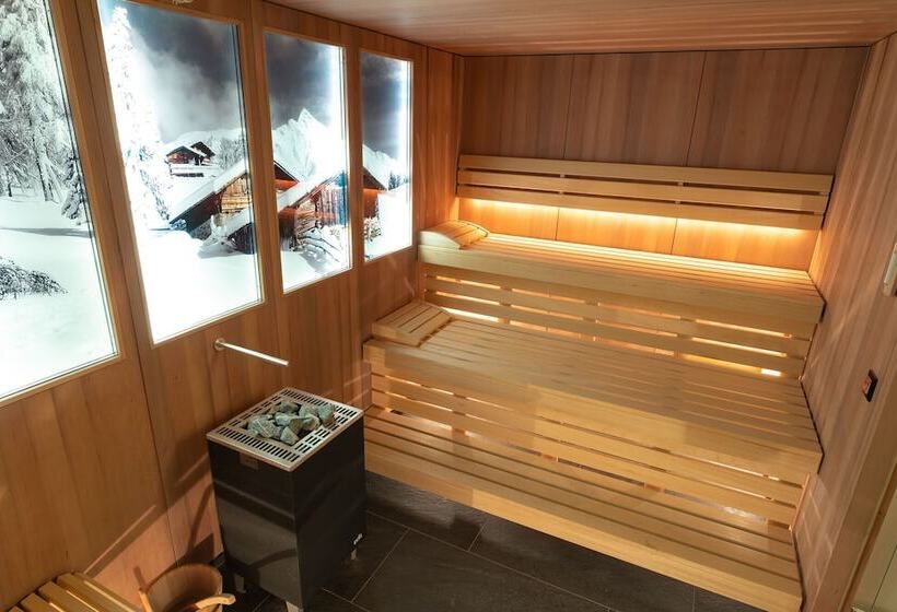 בית מלון כפרי Eccher 3 Stelle Superior