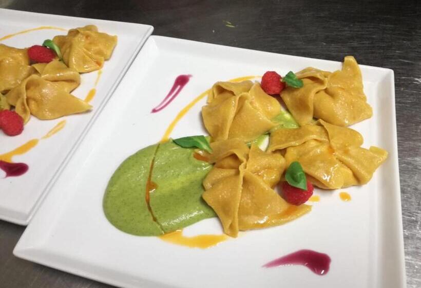 Отель Edelweiss 3 Stelle Superior