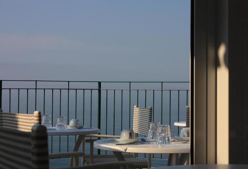 هتل Gianni Franzi