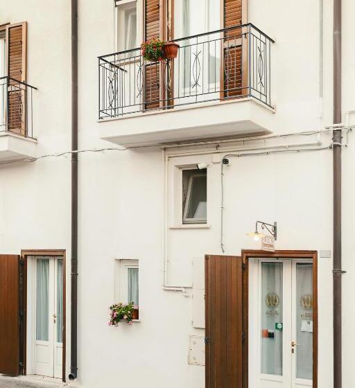 فندق Il Borgo Ritrovato   Albergo Diffuso