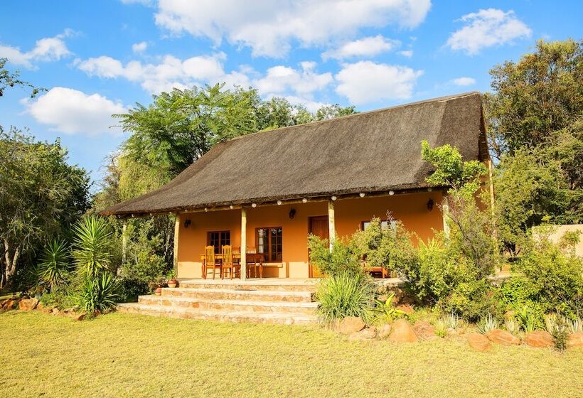 בית מלון כפרי Kololo Game Reserve