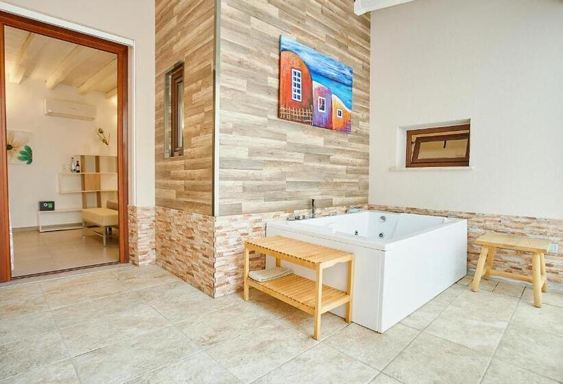 فندق La Tavernetta