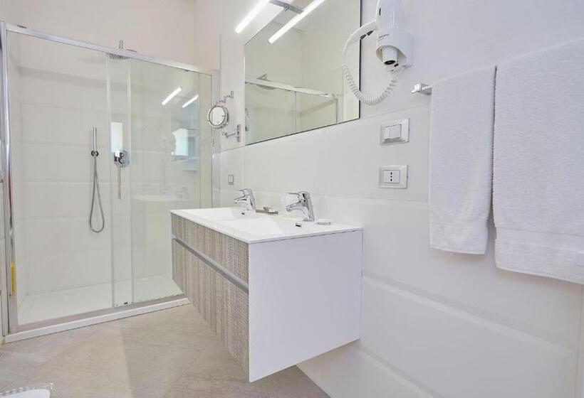 فندق La Tavernetta