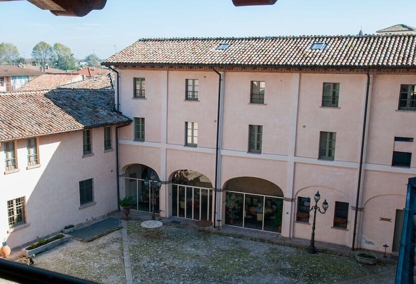 호텔 La Tavola Rotonda