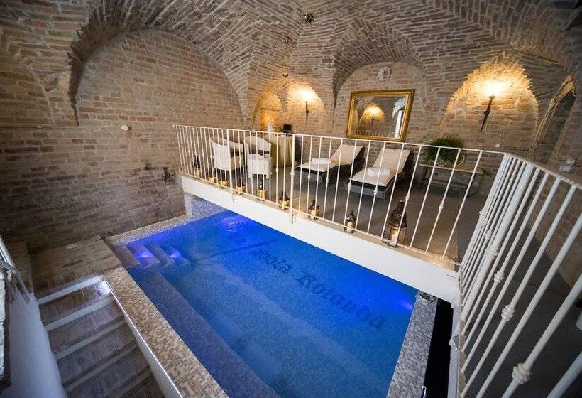 호텔 La Tavola Rotonda