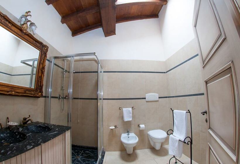 호텔 La Tavola Rotonda