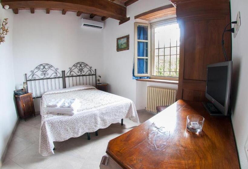 호텔 La Tavola Rotonda