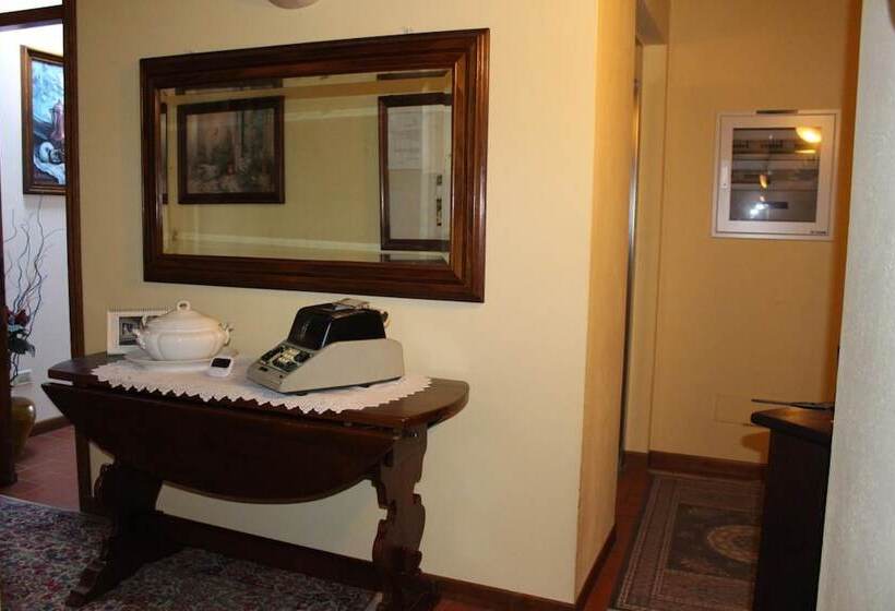 ホテル La Torricella